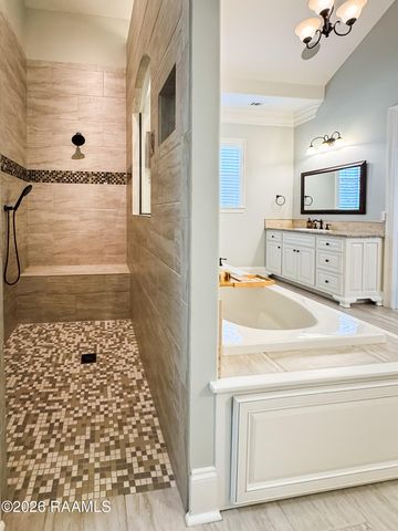 405 Habitat Ridge Drive, Broussard, LA 70518