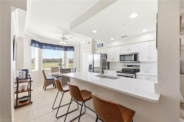 2700 Cypress Trace CIR 3112, Naples, FL 34119