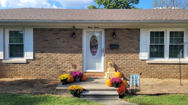 312 Forrest Drive, Lawrenceburg, KY 40342