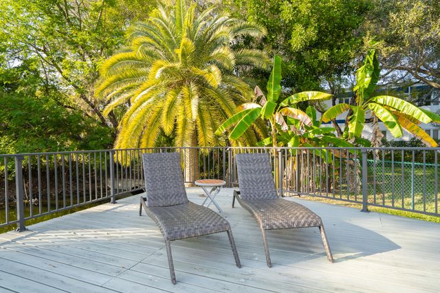 4948 NW 57th Lane, Coral Springs, FL 33067