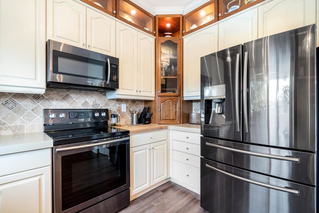 4948 NW 57th Lane, Coral Springs, FL 33067