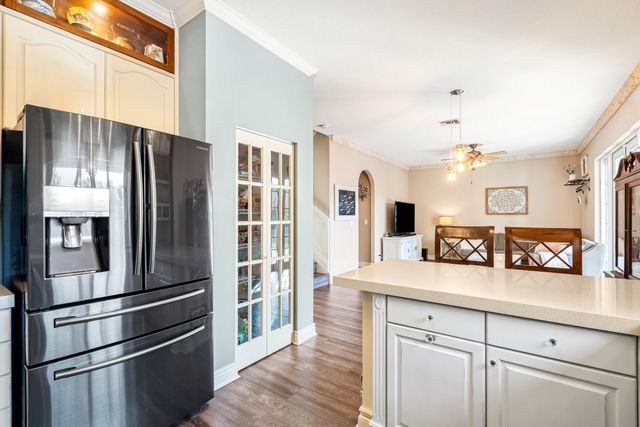 4948 NW 57th Lane, Coral Springs, FL 33067