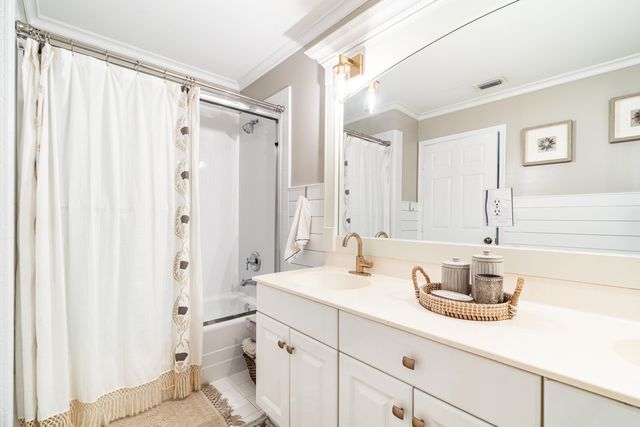 4948 NW 57th Lane, Coral Springs, FL 33067