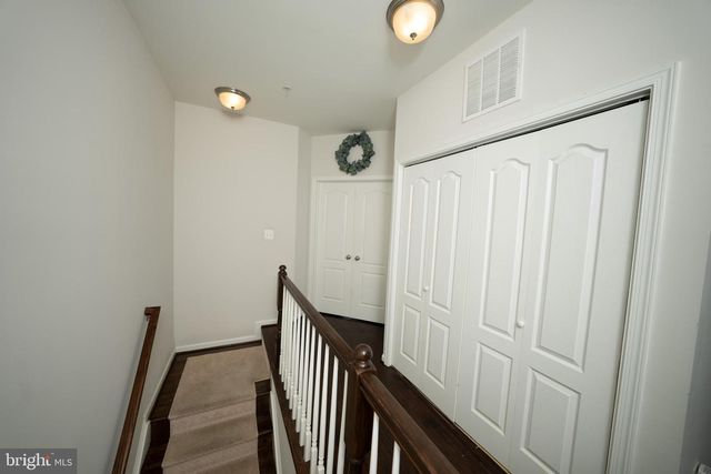 23579 BELVOIR WOODS TER, Ashburn, VA 20148