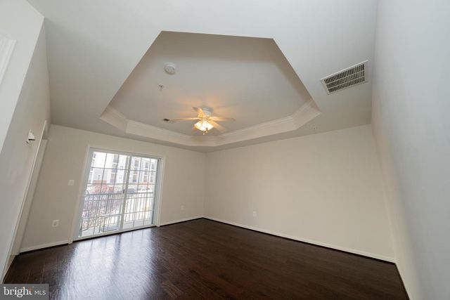 23579 BELVOIR WOODS TER, Ashburn, VA 20148