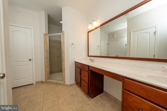 23579 BELVOIR WOODS TER, Ashburn, VA 20148