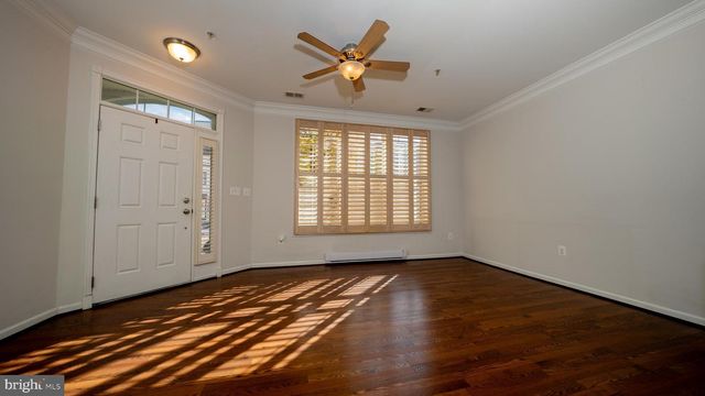 23579 BELVOIR WOODS TER, Ashburn, VA 20148