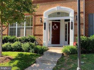 23579 BELVOIR WOODS TER, Ashburn, VA 20148