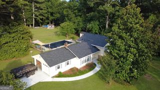 533 Breezy Drive SW, Marietta, GA 30064