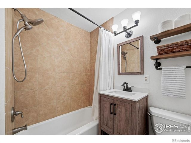 6034 S Steele Street, Centennial, CO 80121