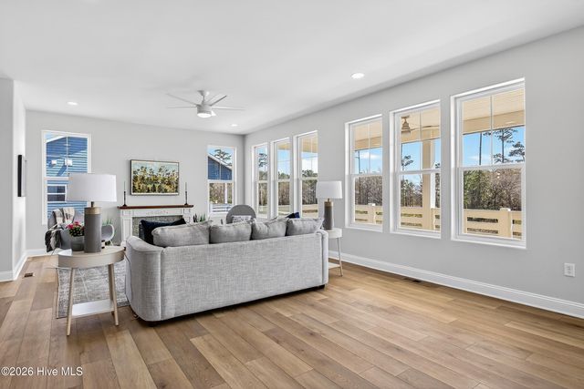 320 Landon Lane, Sneads Ferry, NC 28460