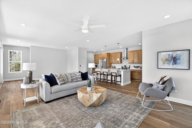 320 Landon Lane, Sneads Ferry, NC 28460