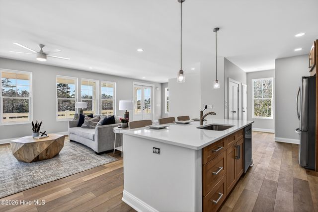 320 Landon Lane, Sneads Ferry, NC 28460