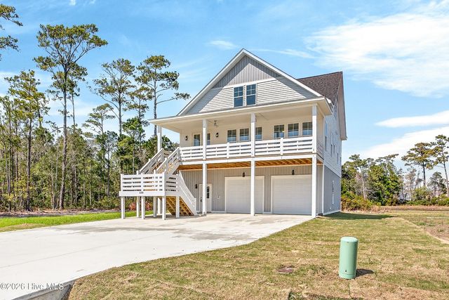 320 Landon Lane, Sneads Ferry, NC 28460