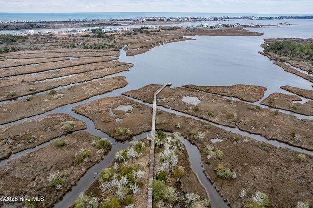 320 Landon Lane, Sneads Ferry, NC 28460