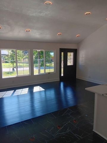 9806 Bennington Avenue, Kansas City, MO 64134