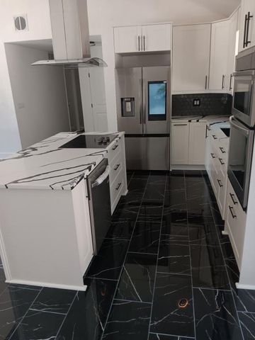 9806 Bennington Avenue, Kansas City, MO 64134