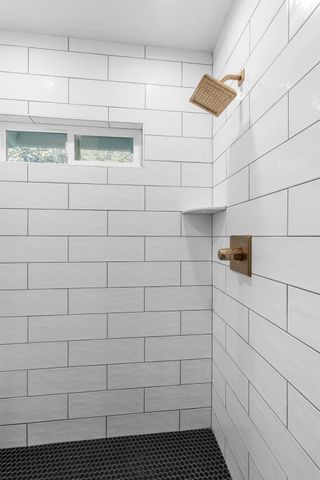 23523 Shadow Dr, Auburn, CA 95602