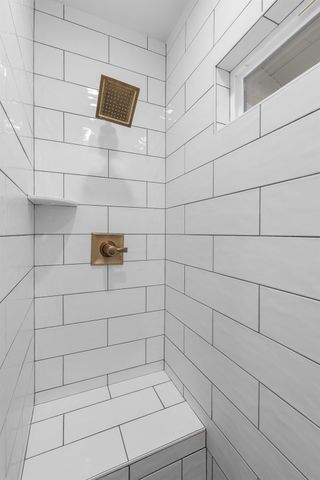 23523 Shadow Dr, Auburn, CA 95602