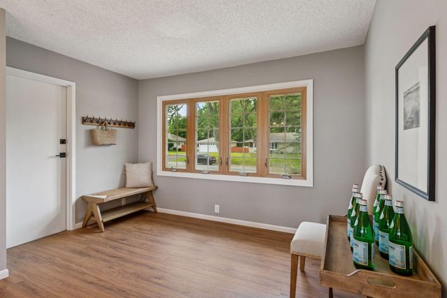 11201 Ewing Avenue S, Bloomington, MN 55431