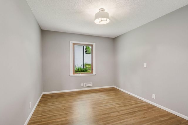 11201 Ewing Avenue S, Bloomington, MN 55431