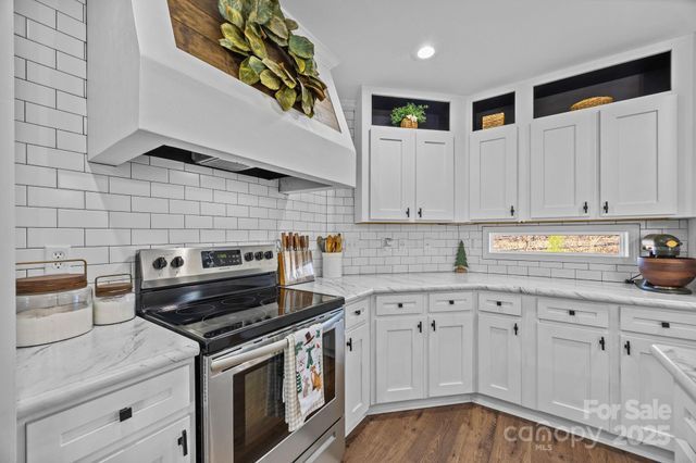 247 Aden Green Road, Mill Spring, NC 28756