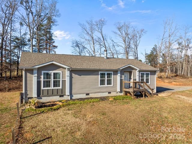 247 Aden Green Road, Mill Spring, NC 28756