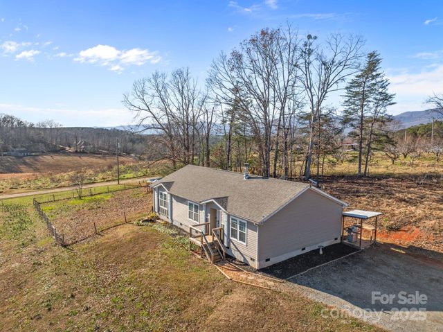 247 Aden Green Road, Mill Spring, NC 28756