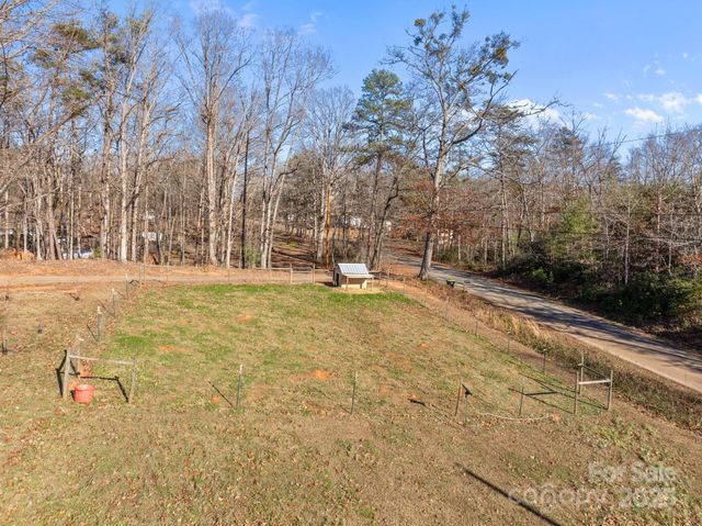 247 Aden Green Road, Mill Spring, NC 28756