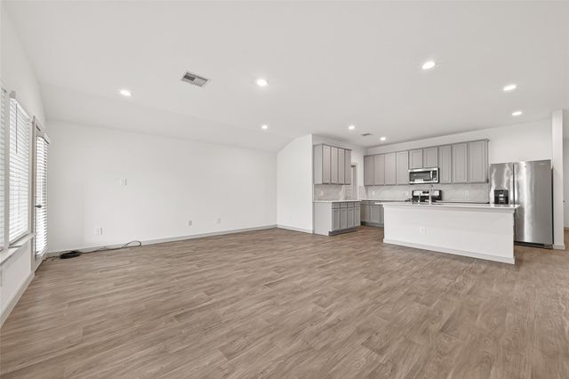 1826 Sandy Trail Lane, Richmond, TX 77469