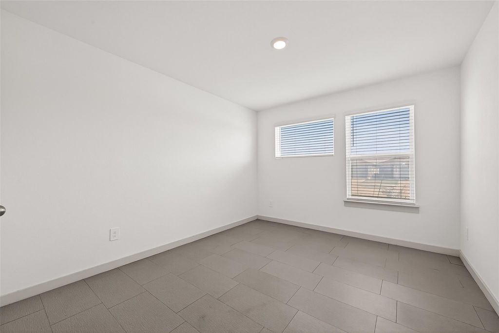 Image 19 of property listing at 1826 Sandy Trail Lane, Richmond, TX 77469