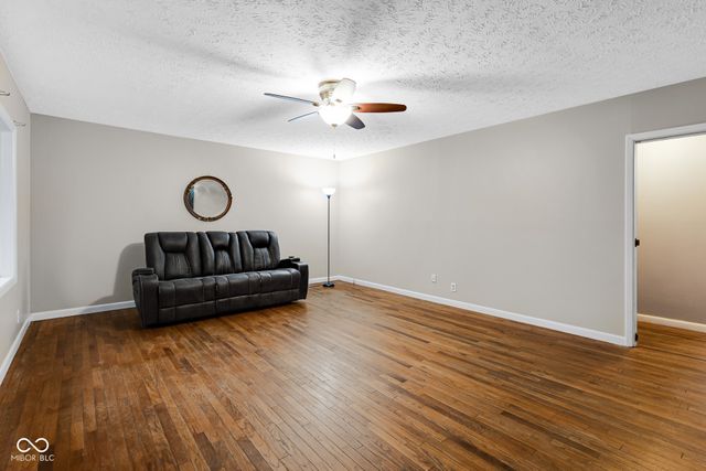 2243 Churchman Avenue, Beech Grove, IN 46107