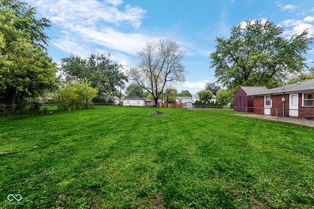 2243 Churchman Avenue, Beech Grove, IN 46107
