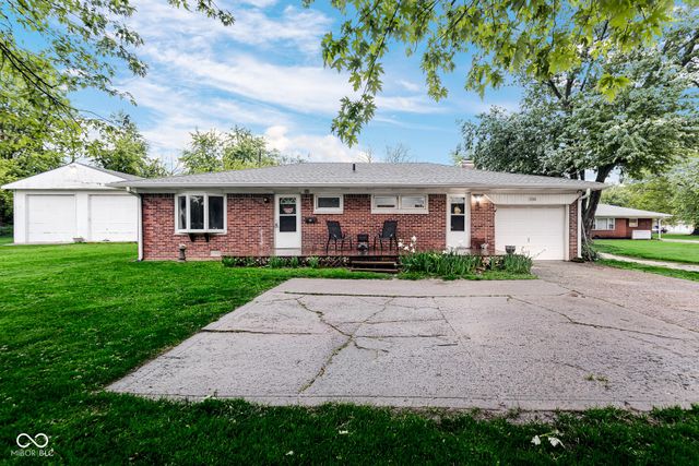 2243 Churchman Avenue, Beech Grove, IN 46107