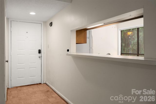 7203 Winery Lane, Charlotte, NC 28227