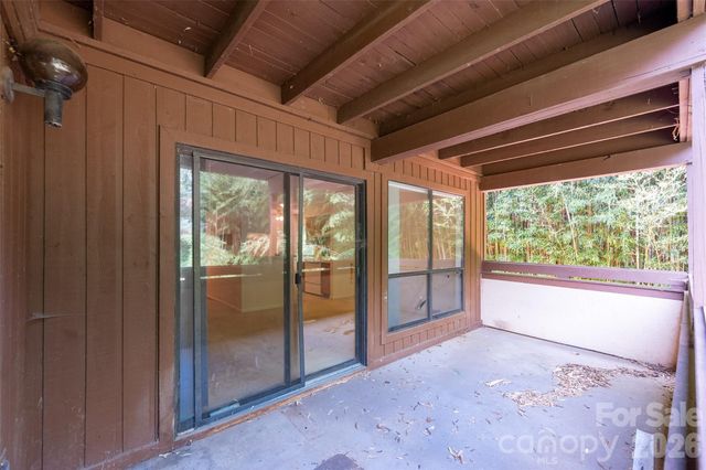 7203 Winery Lane, Charlotte, NC 28227