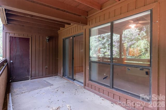 7203 Winery Lane, Charlotte, NC 28227