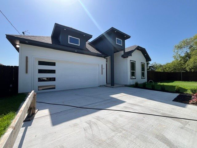 117 Leatherwood Street, Waxahachie, TX 75165