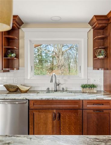 120 Overlook Drive, Gainesville, GA 30506