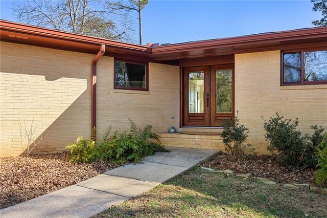 120 Overlook Drive, Gainesville, GA 30506