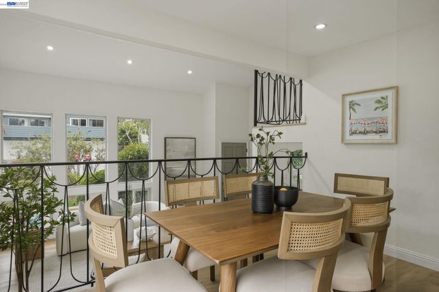 2013 Dolphin Dr, Aptos, CA 95003