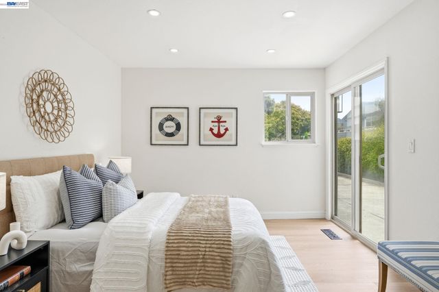 2013 Dolphin Dr, Aptos, CA 95003