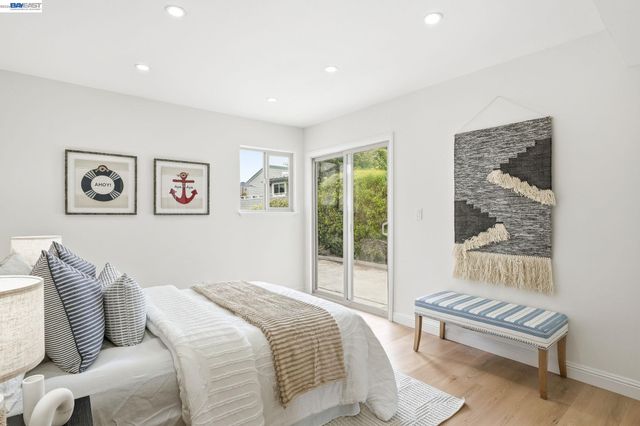 2013 Dolphin Dr, Aptos, CA 95003