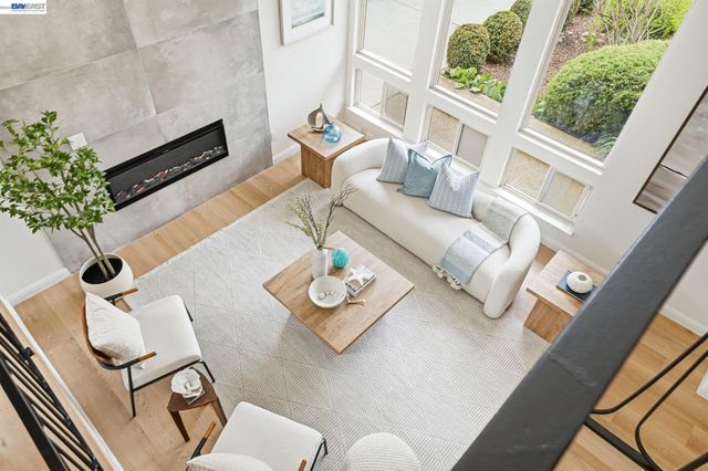 2013 Dolphin Dr, Aptos, CA 95003