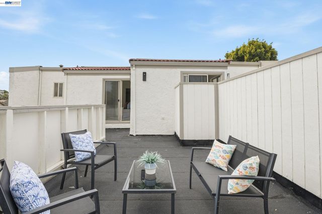 2013 Dolphin Dr, Aptos, CA 95003