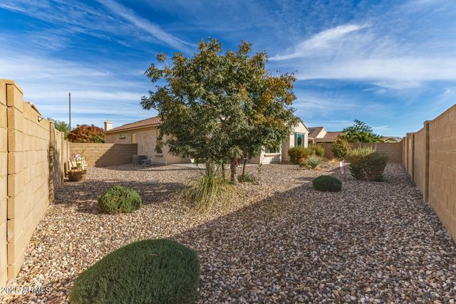 6113 W SANDPIPER Way, Florence, AZ 85132