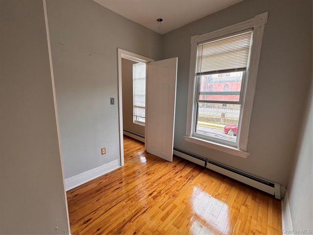 39 Avoca Street, Newburgh, NY 12550
