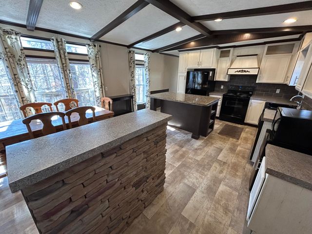 31320 Wildwood Drive, Afton, OK 74331