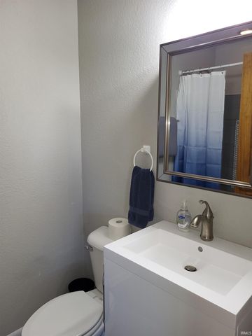 9723 N MARINE KEY DR, Syracuse, IN 46567