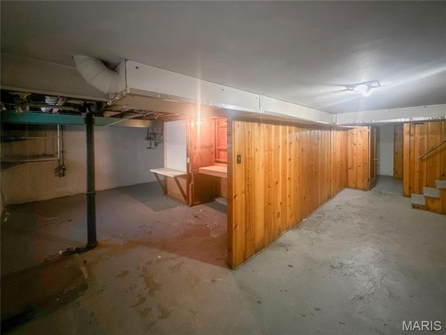 237 S Barat Avenue, Ferguson, MO 63135